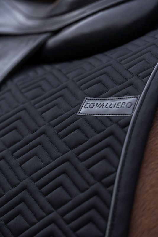 Tapis Noir - COVALLIERO Tapis Noir - COVALLIERO