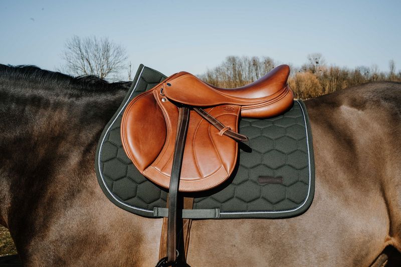Tapis de selle mixte Honey - EQUITHÈME Tapis de selle mixte Honey - EQUITHÈME
