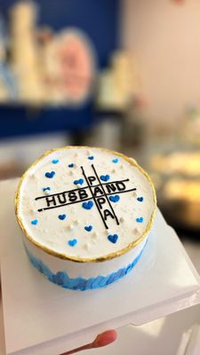 Father&#39;s Day Crossword Cake