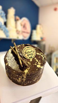 Father&#39;s Day Fudge Cake