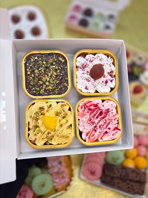 Diwali Pastry Giftbox