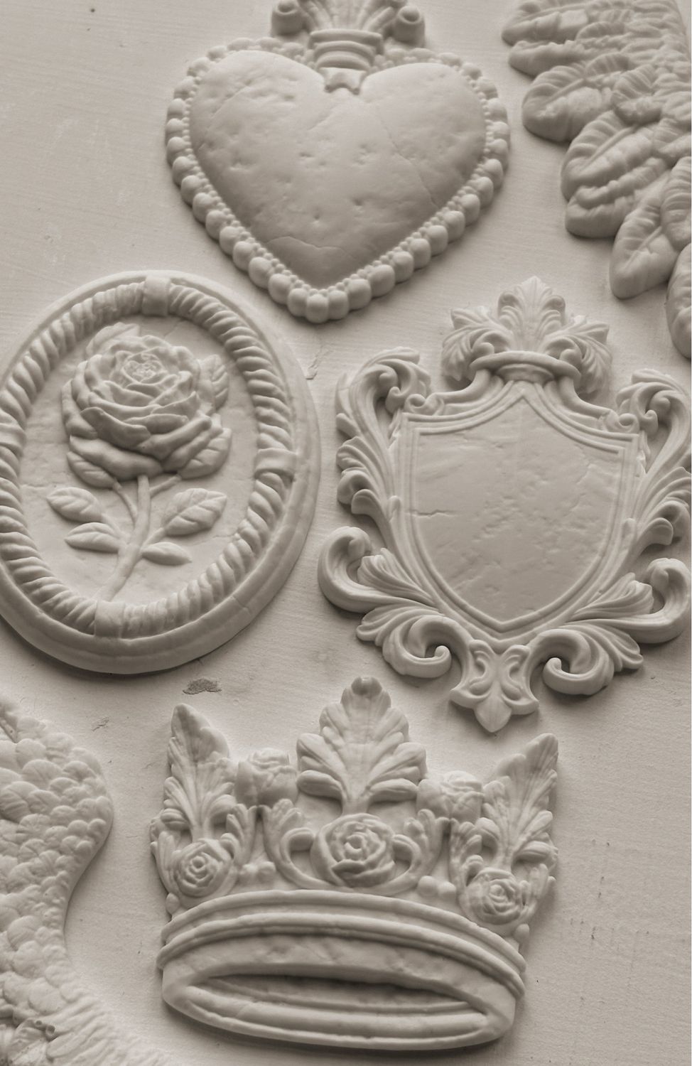 Heraldry Mould 6x6 - Iron Orchid Designs