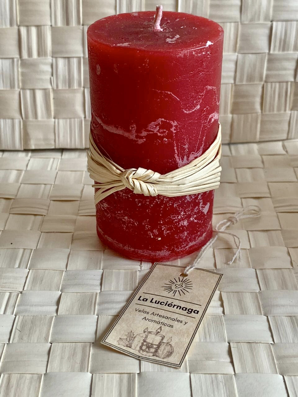 La Luciérnaga velas aromáticas para tu hogar elaboradas a mano color roja de 5 centímetros de altura 00607