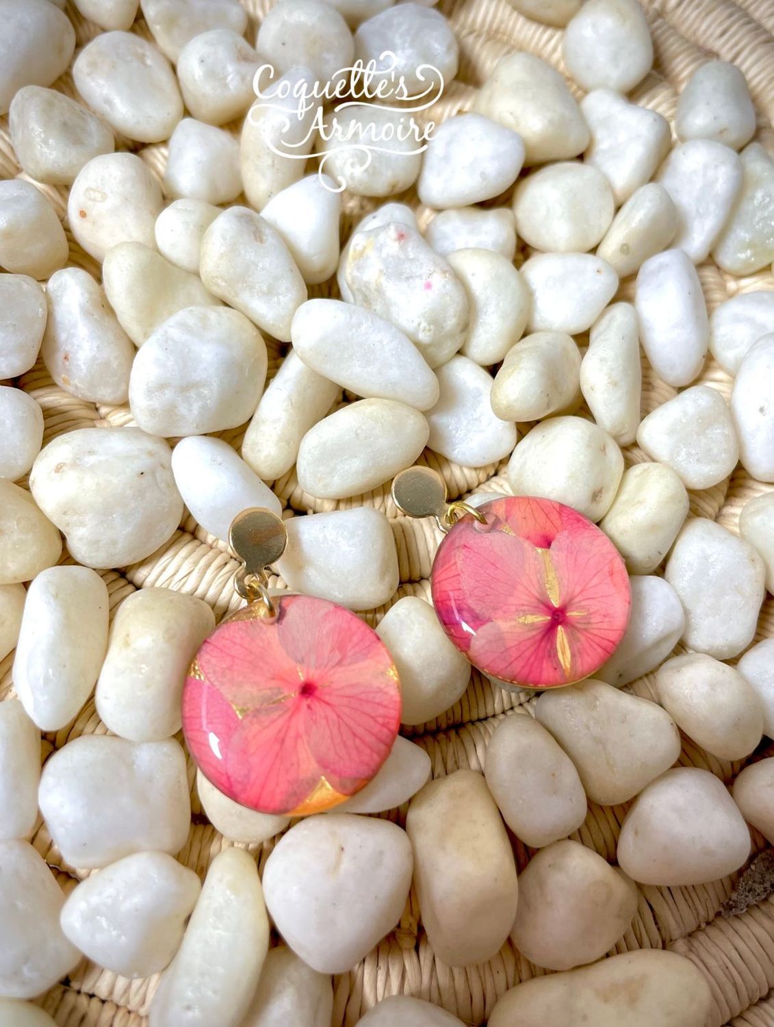 Aretes Luna Llena de Hortensias Colgantes 