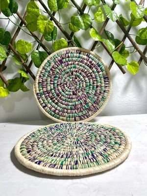 Aislantes de junco tejidos a mano de 10” pulgadas (sólo pedidos personalizados)