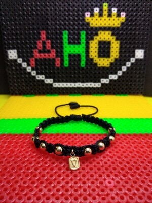 Pulsera Tejida Macrame Con Letras y Nombres en Oro18k