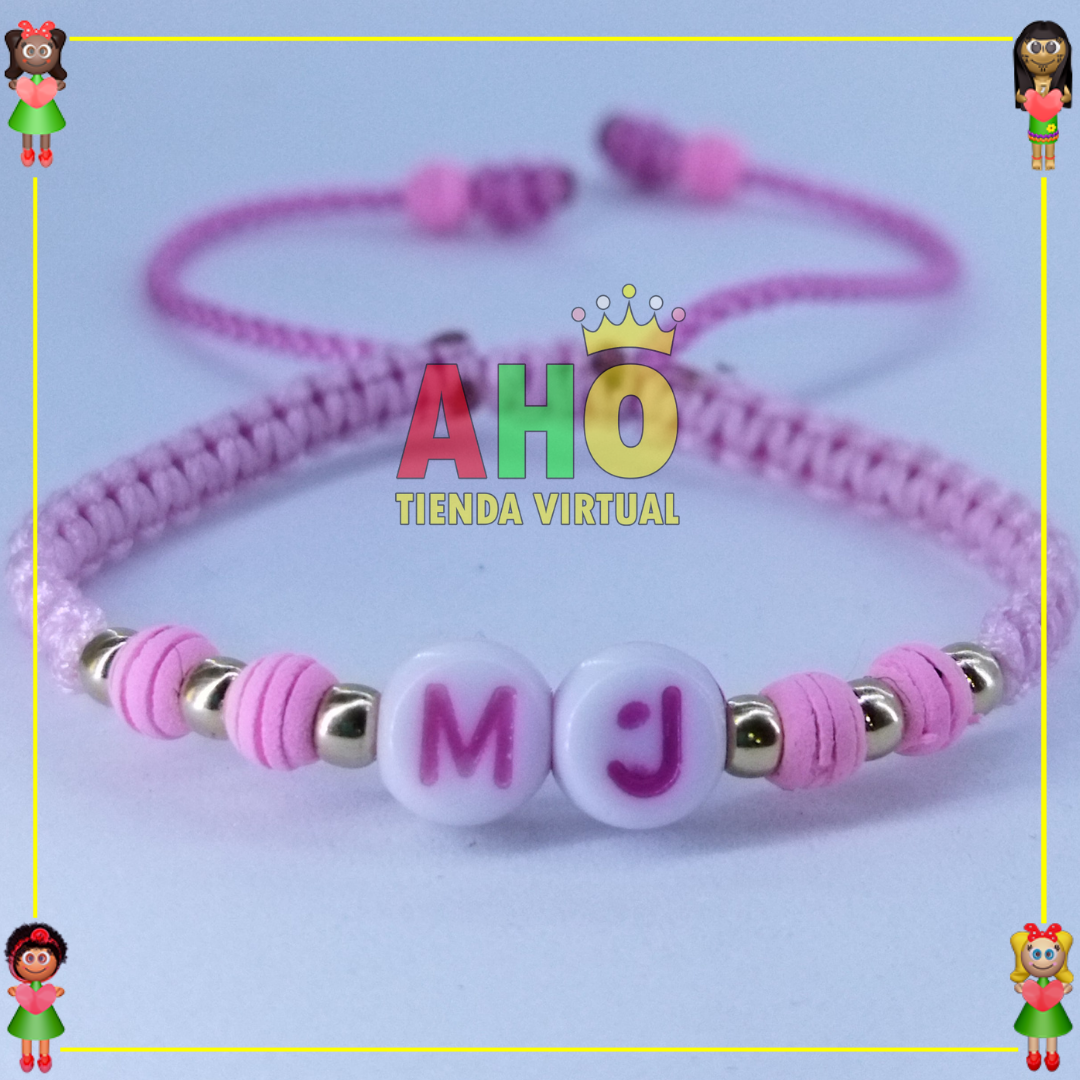 Pulsera Tejida Macrame Con Letras Acrilicas Oro18k