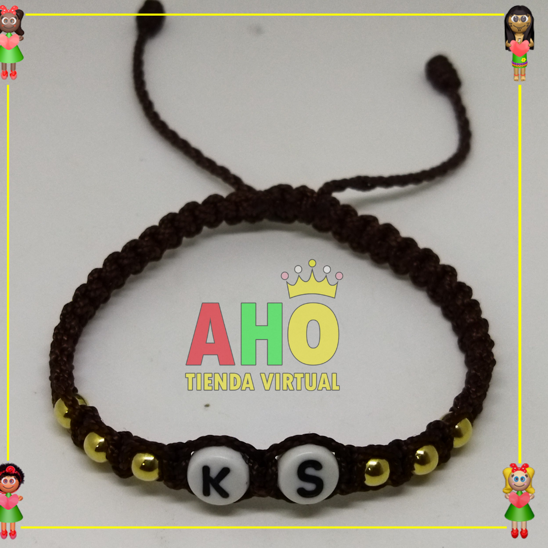 Pulsera Tejida Macrame Con Letras Acrilicas Oro18k