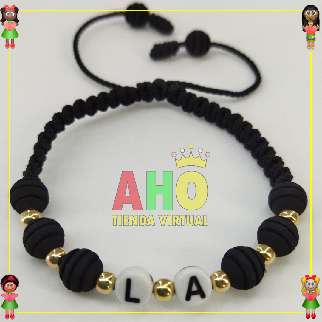 Pulsera Tejida Macrame Con Letras Acrilicas Oro18k