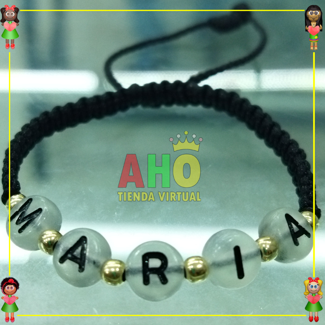 Pulsera Tejida Macrame Con Letras Acrilicas Oro18k