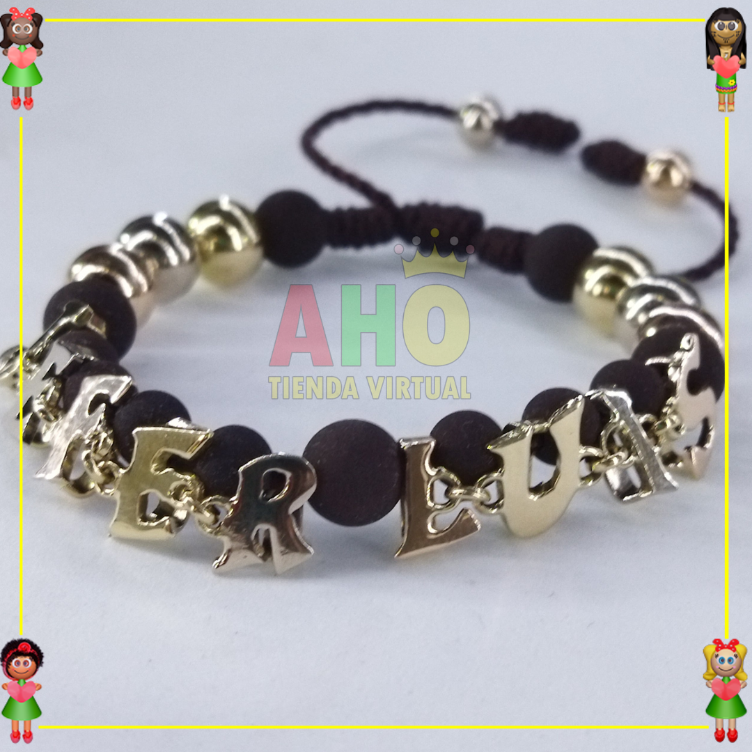 Pulsera Tejida Macrame Con Letras y Nombres en Oro18k