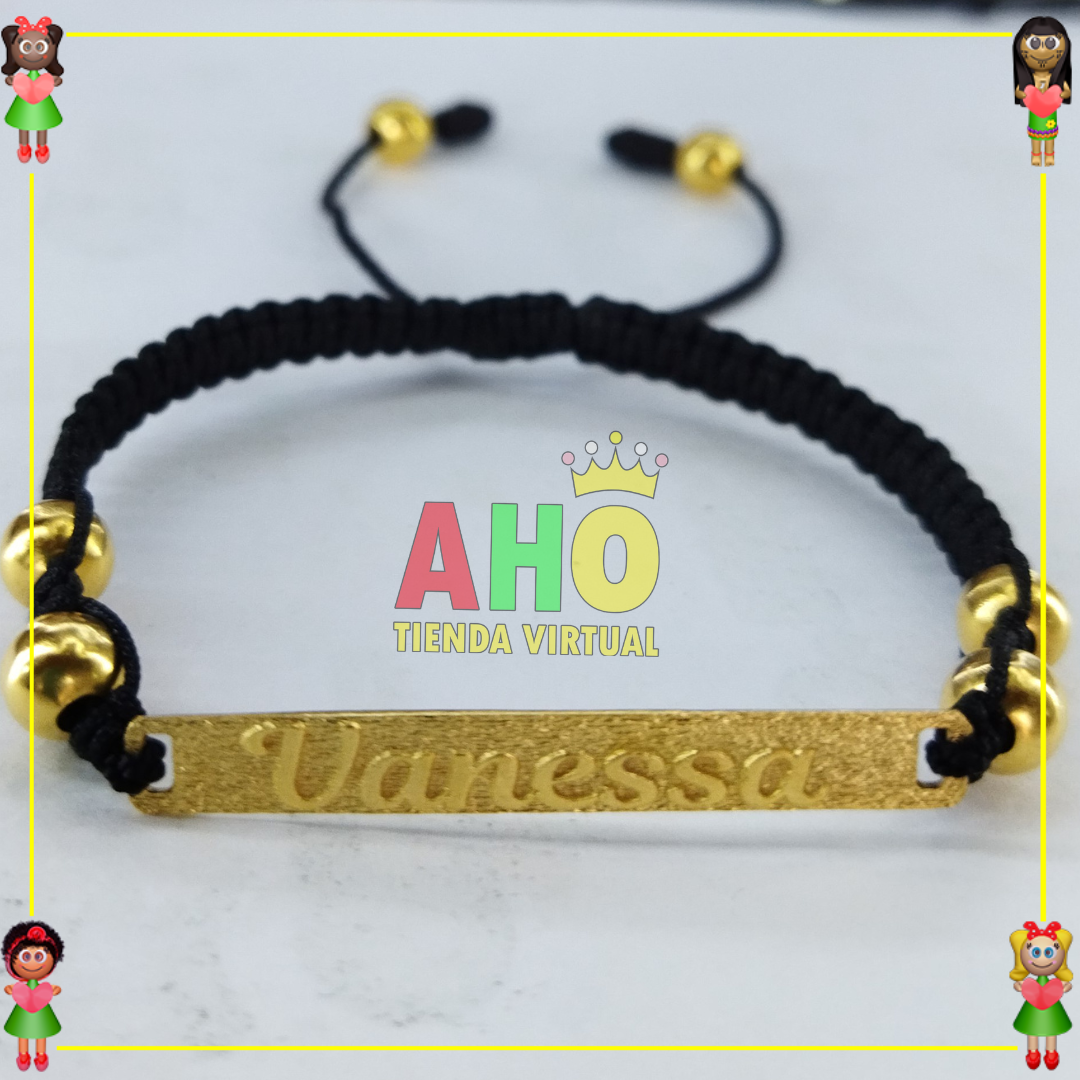 Pulsera Tejida Macrame Con Letras y Nombres en Oro18k