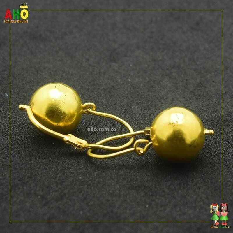 Aretes en Bola Oro18k
