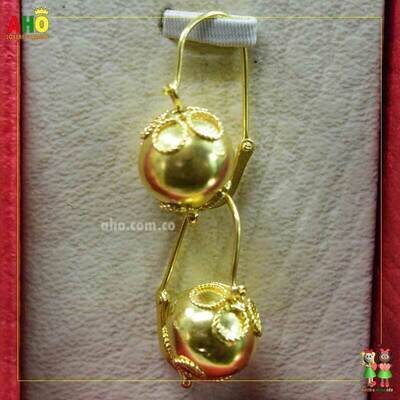 Aretes Bolas Vestidas Oro18k