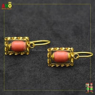 Aretes Cuadro Filigrana con piedra Oro18k