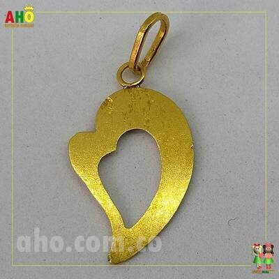 Dije medio Corazon Oro18k