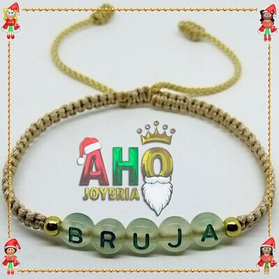 Pulsera Tejida Macrame Con Letras Acrilicas Oro18k
