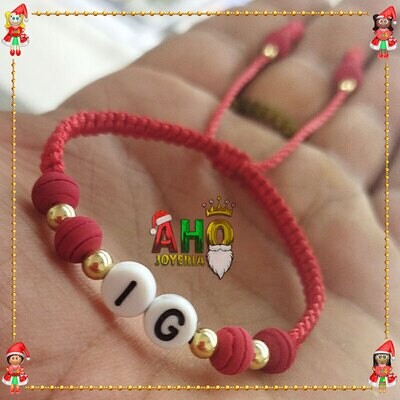 Pulsera Tejida Macrame Con Letras Acrilicas Oro18k