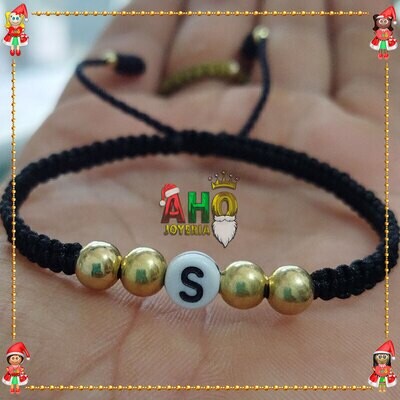 Pulsera Tejida Macrame Con Letras Acrilicas Oro18k