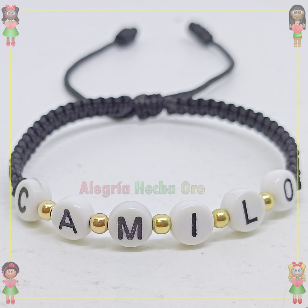 Pulsera Tejida Macrame Con Letras Acrilicas Oro18k