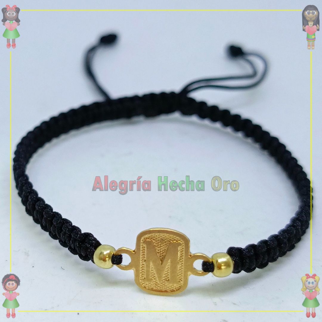 Pulsera Tejida Macrame Con Letras y Nombres en Oro18k