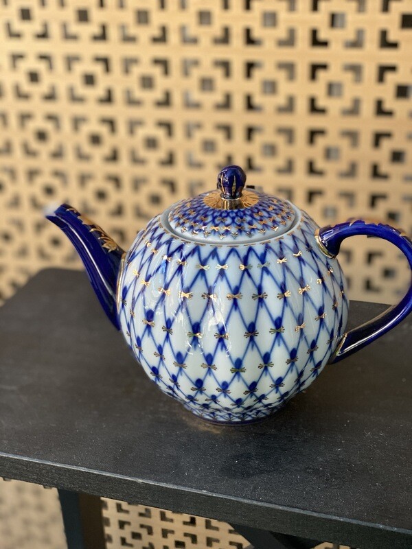 Théière 600 ml cobalt Net - Porceleine de St Petersbourg