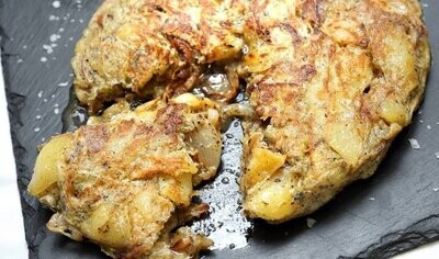 Tortilla de patata trufada.