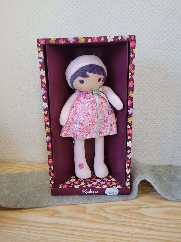 Doudou poupée robe fleuries