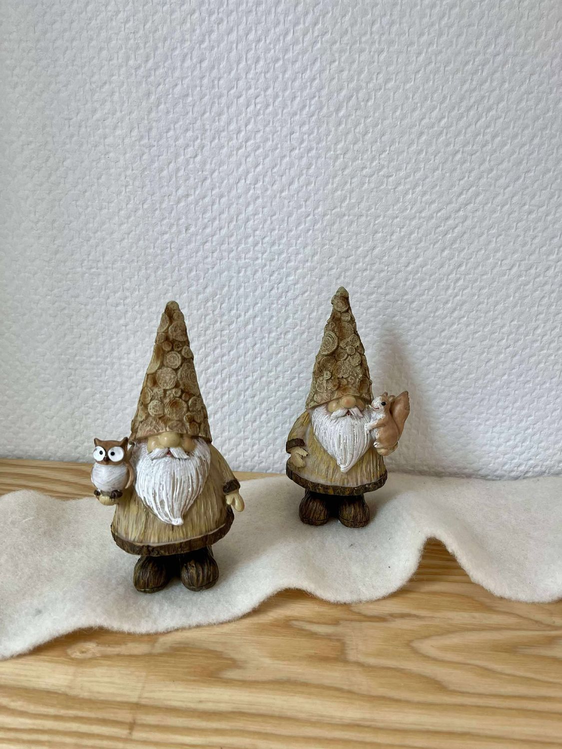 lutin avec chapeau pointu grand modèle