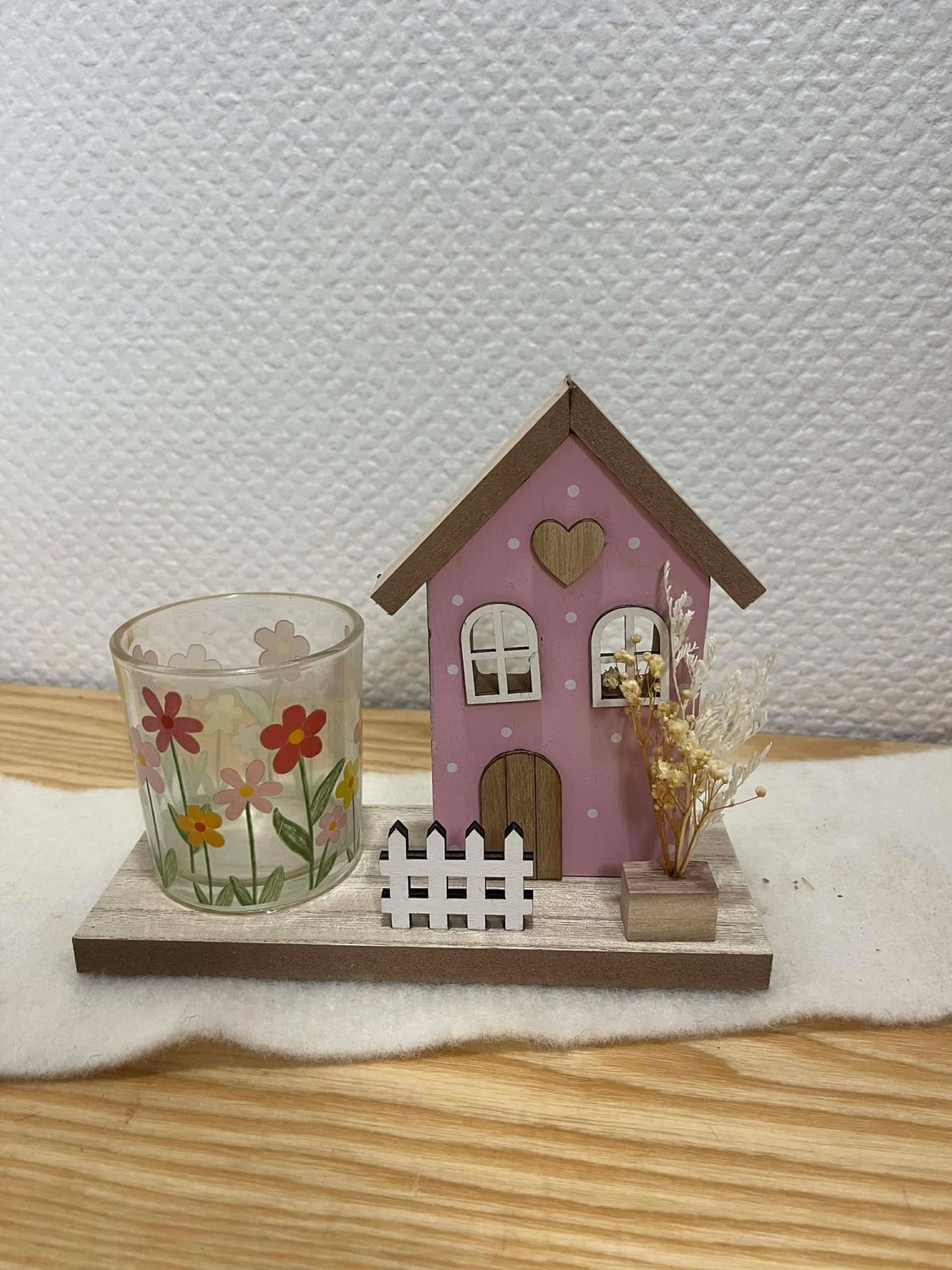 Décoration maison rose avec photophore