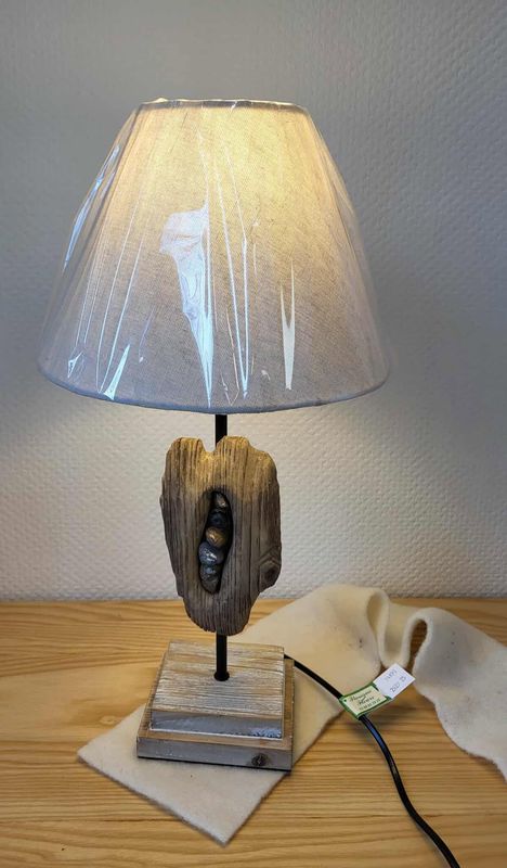 Lampe bois décorative
