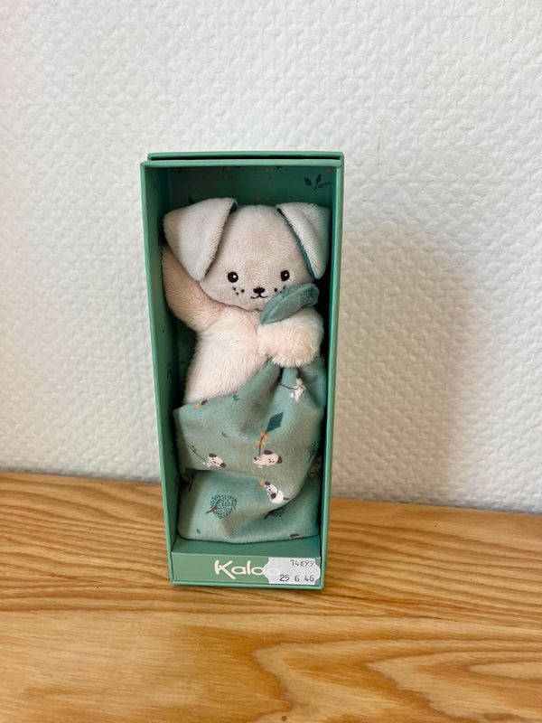 Doudou chien vert eau