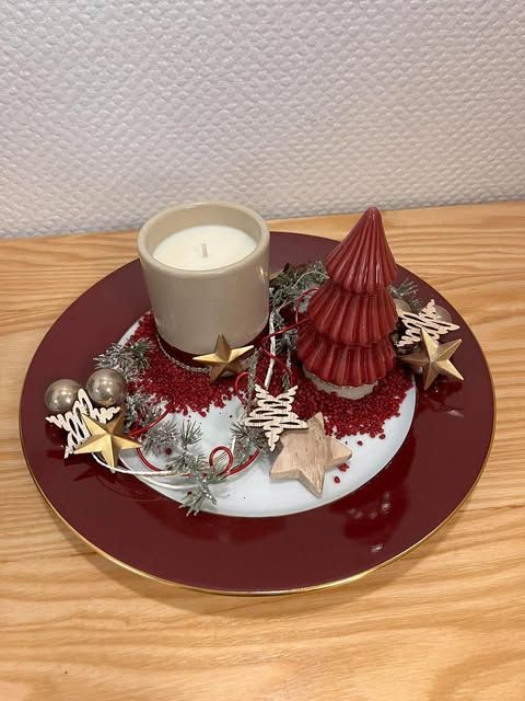 Composition bougie parfumée fleur de coton thème Noël