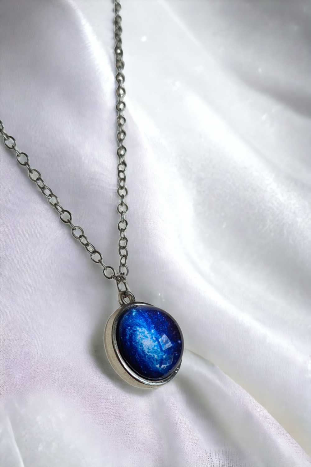 Pendentif Bulle de Lune Bleue