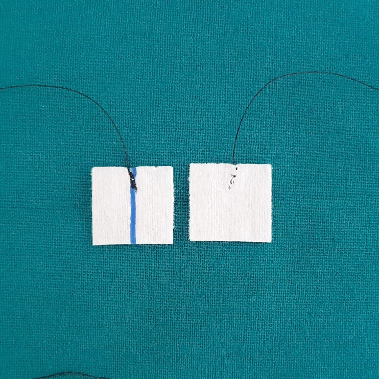 Neurosurgical Skinny Patties 25 x 25mm (1" x 1"), 10 units/sterile strip, 20 strips/box