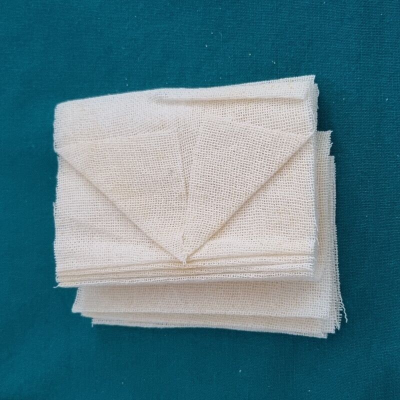 WoundClot Trauma, 80x1000 mm (3" x 39") Emergency Haemostatic Dressing Indicated for Moderate to Severe Bleeding, 10 units/box