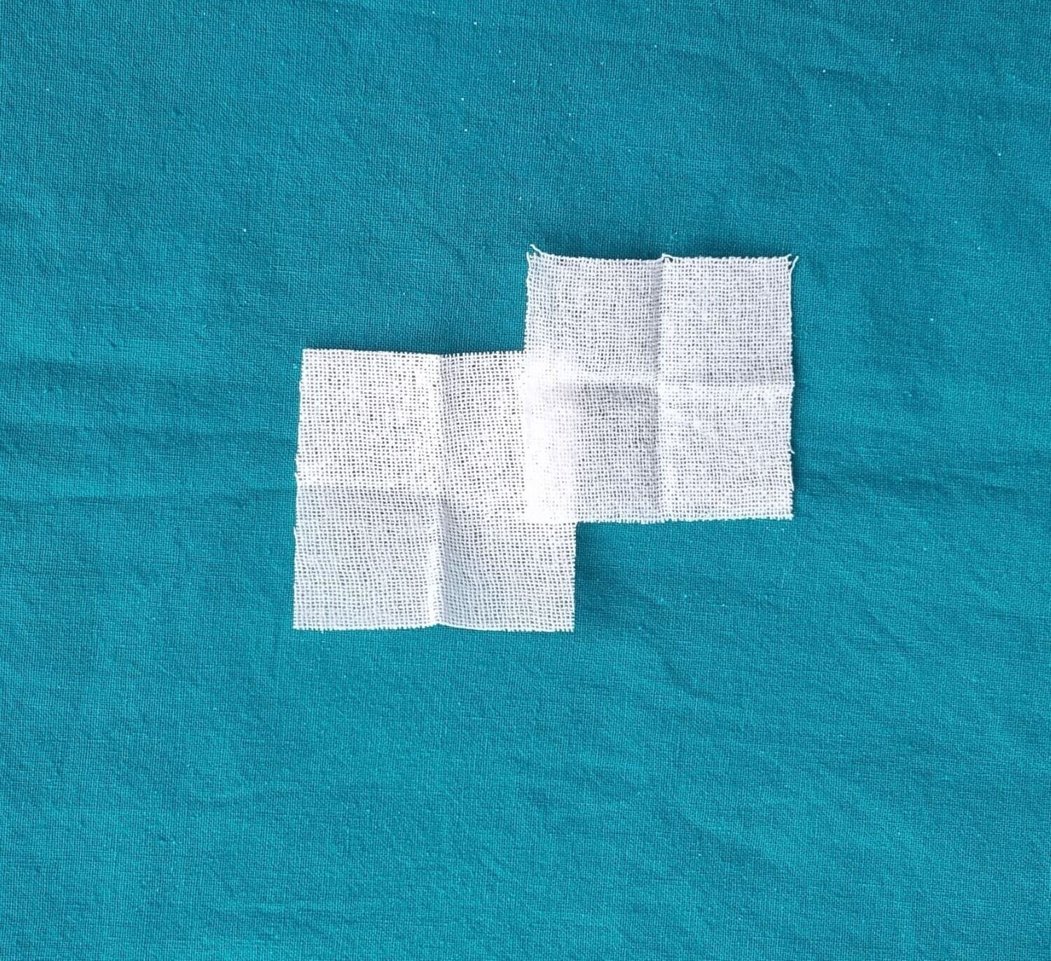 WoundClot ABC 50 x 50mm (2" x 2") Twin Pack Sterile Absorbable Non-Oxidised Non-Regenerated Cellulose Haemostat for Puncture Site Wounds, 2 units/sterile Pouch, 10 Sterile Pouches/box
