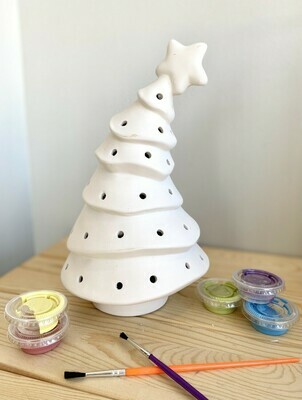 Small Animated Christmas Tree