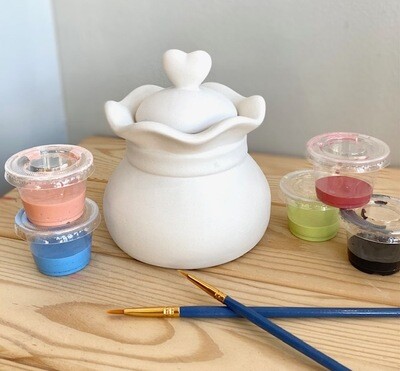 Hugs and Kisses Keeper jar / Box Heart Lid