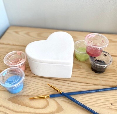 Medium Heart Box