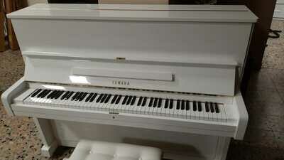 Pianoforte Yamaha U1 bianco