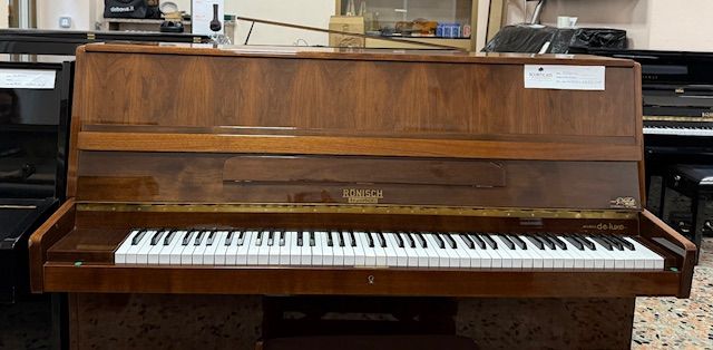Pianoforte Ronisch usato