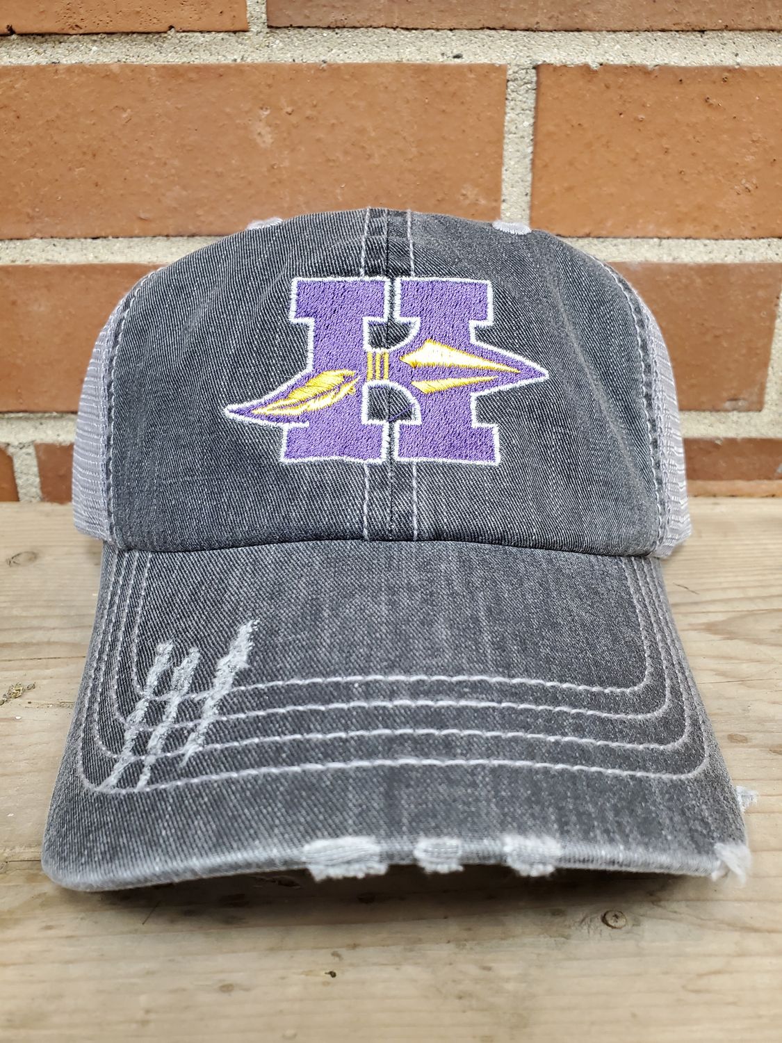 Hononegah Distressed Contrast Stitch Cap, Embroidered, Black/Grey