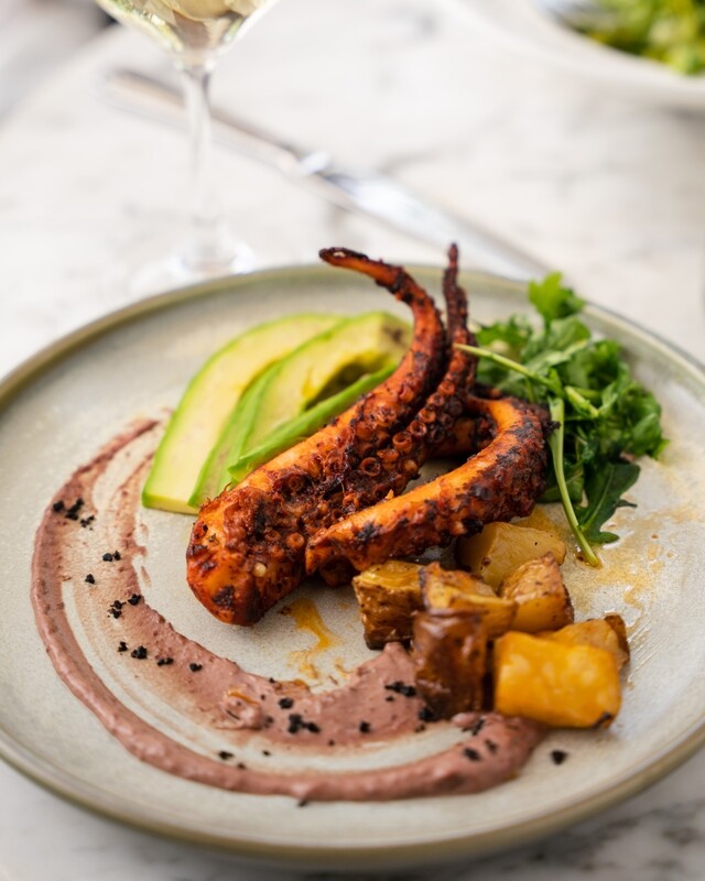 Pulpo en Salsa de Olivo