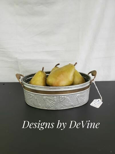 Oval Container