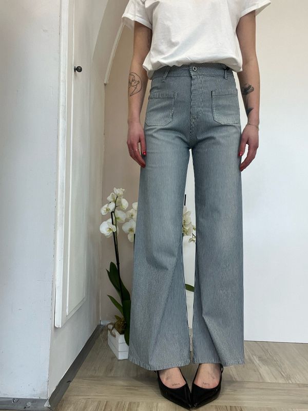 Jeans riga bianco/blu con tasche davanti