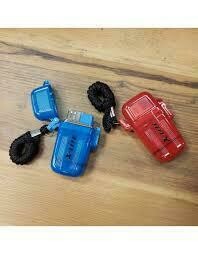 WORLD FAMOUS BRIQUET XLITE A L&#39;ÉPREUVE DU VENT AVEC ATTACHE