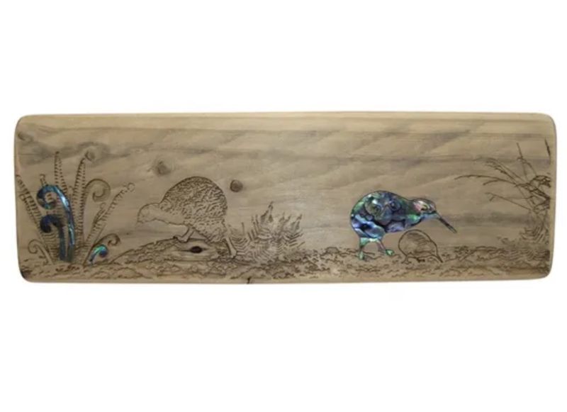 Recyle wood plaque with Paua