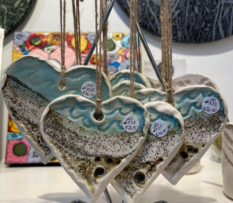 Della&#39;s Ceramic Hearts