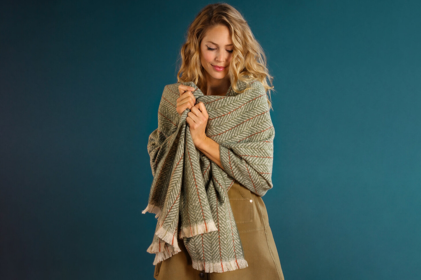 FINAL SALE Nicolette Cosy Scarf - Olive